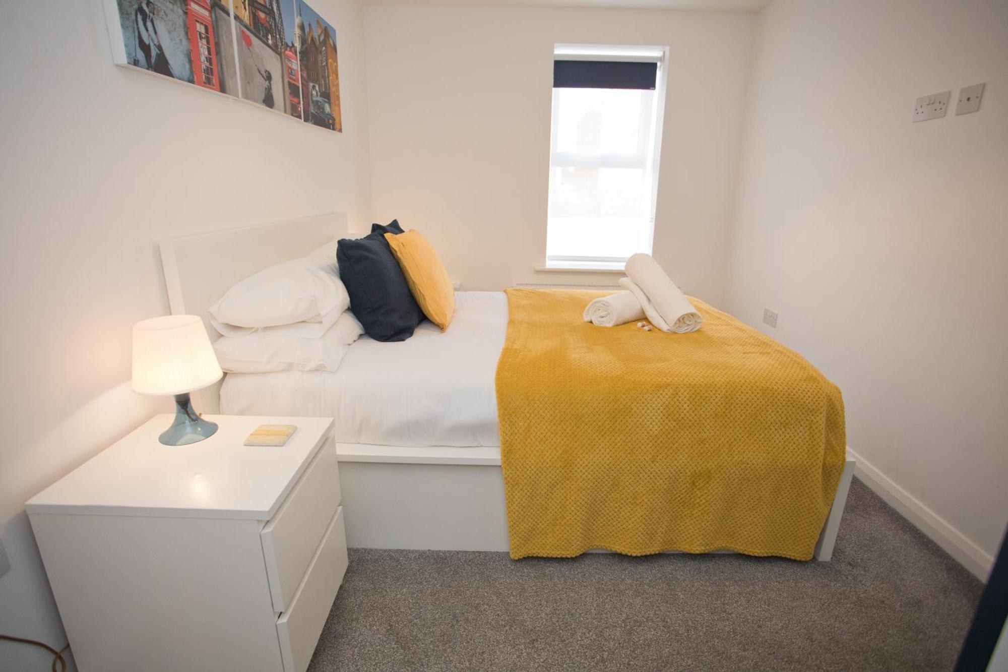 Sea Air - 2 Bedrooms - Parking - Mins To Beach Борнмут Экстерьер фото