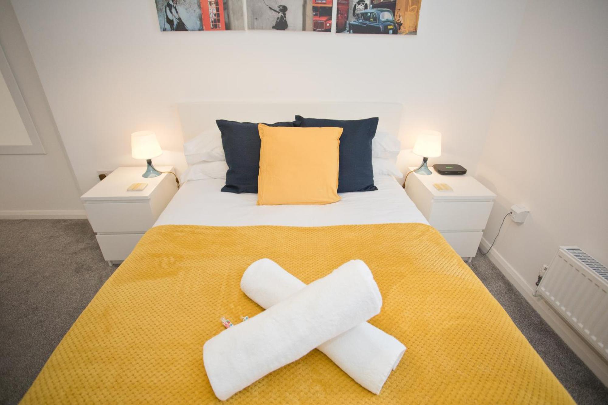 Sea Air - 2 Bedrooms - Parking - Mins To Beach Борнмут Экстерьер фото